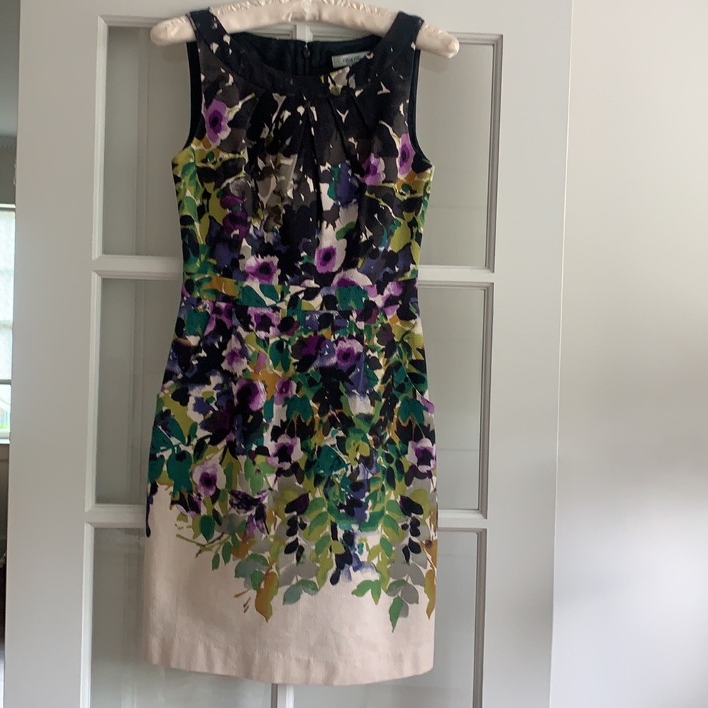 Beautiful BETH BOWLEY floral cotton dress